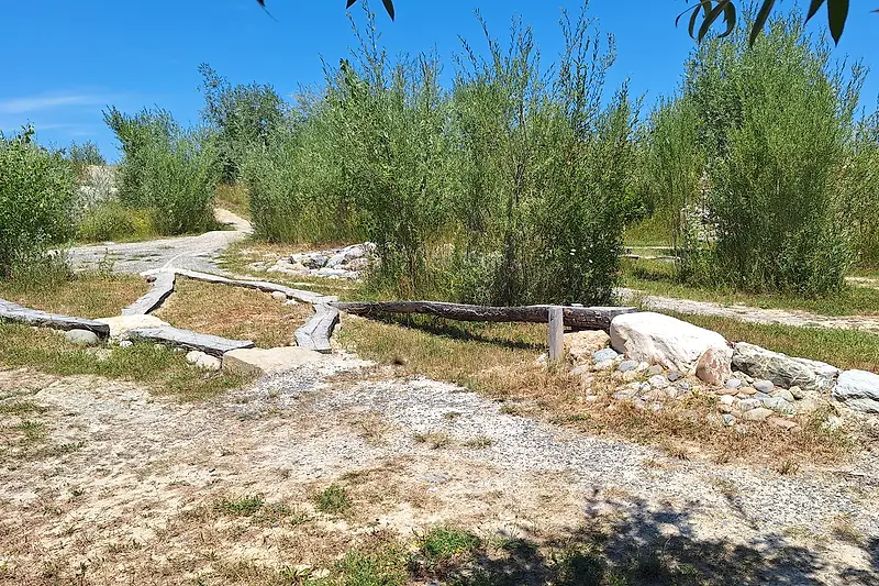 Holz-Elemente im Skills-Park Merenschwand